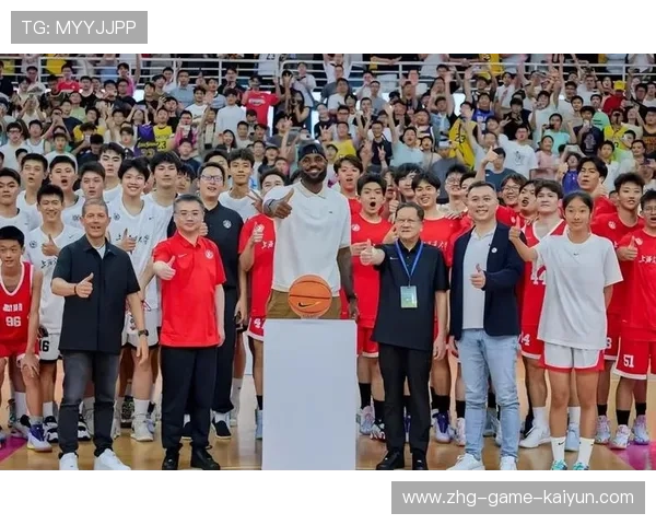 NBA设立“年度社会责任奖”，首位获奖者为詹姆斯，nba中的社会人